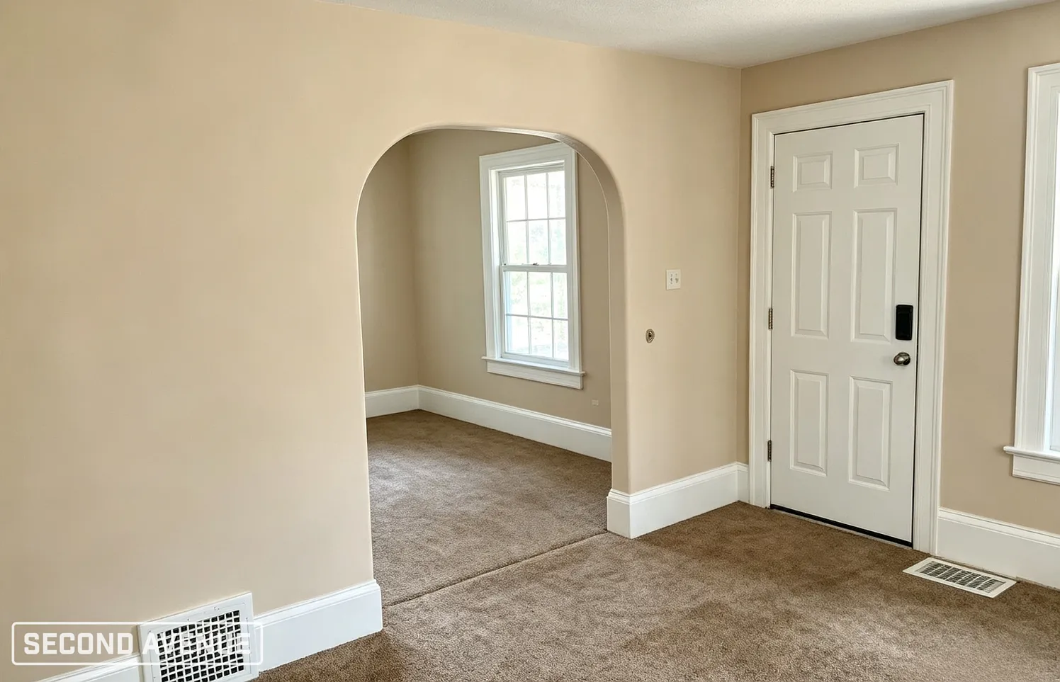 3 bed, 1.0 bath, 1240 sqft, $1,225 — Photo 3
