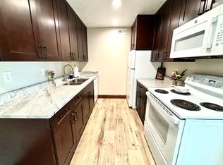 4409 S 27th St #A8, Lincoln, NE 68512