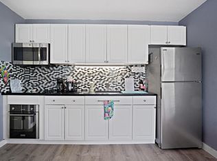 11160 3rd St E APT 4, Saint Petersburg, FL 33706
