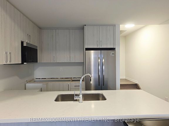 4th image of 158 Matawin Ln #105