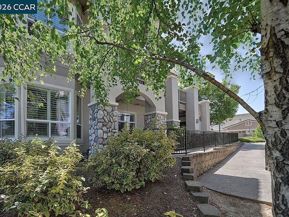 1st image of 3017 Grey Eagle Dr