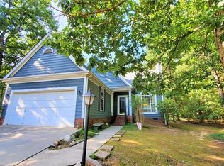 8270 Hunley Ridge Rd, Matthews, NC 28104