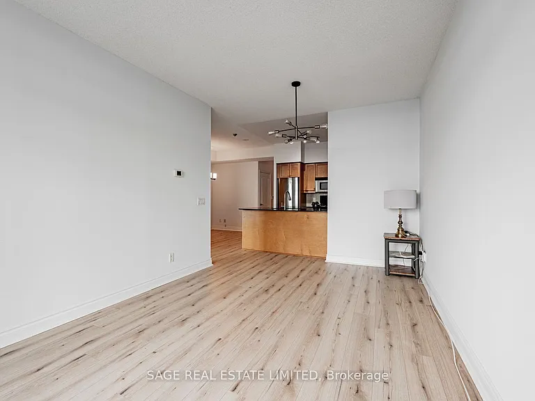 319 Merton St #1205 — Photo 11