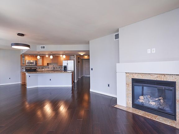 Living area & Kitchen