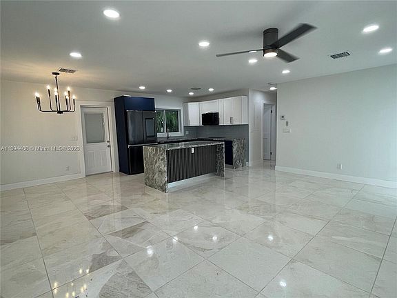 4th image of 1615 Taft St #1