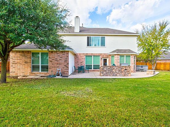 5th image of 8513 Thicket Ct