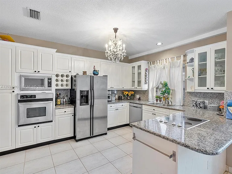 21399 Marina Cove Cir #M-12 — Photo 30