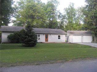 7600 S Lake Rd, Jamestown, PA 16134