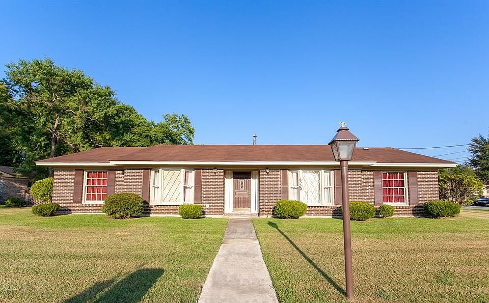 1st image of 4333 Lawnwood Dr