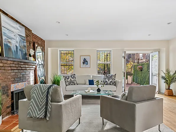 14 West 87th Street 6 image 3 of 15