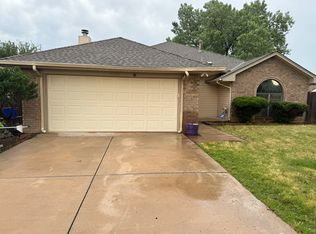11408 Brown Ave, Oklahoma City, OK 73162