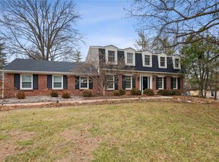 13347 Kings Glen Dr, Saint Louis, MO 63131