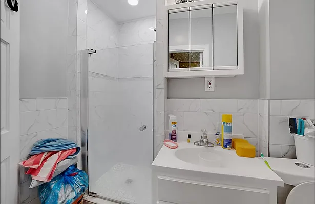 Sold by Highline Residential | media 21