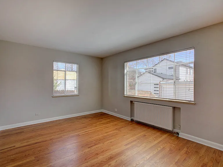 480 S Vine St — Photo 19