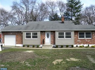 215 Woodlyne Ave, Pitman, NJ 08071