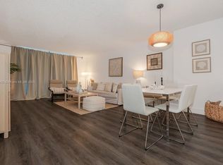 2301 Collins Ave APT 333, Miami Beach, FL 33139