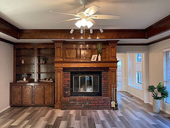 2nd image of 16904 Cedarwood Dr