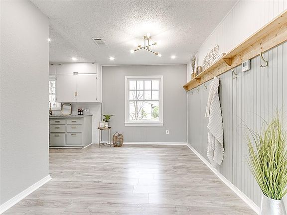 4th image of 1905 Hasley Dr