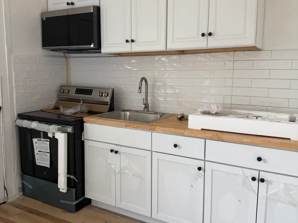 4231 Romain St, Philadelphia, PA 19124