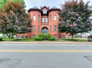Bloomindale Condominiums, Worcester, MA 01604