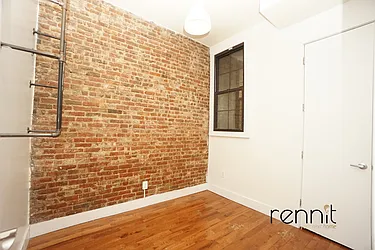 Rented by Rennit Inc.