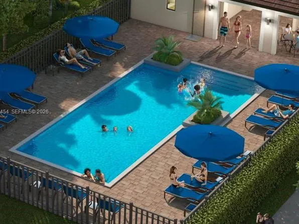 15903 SW 2nd Pl, Hollywood, FL