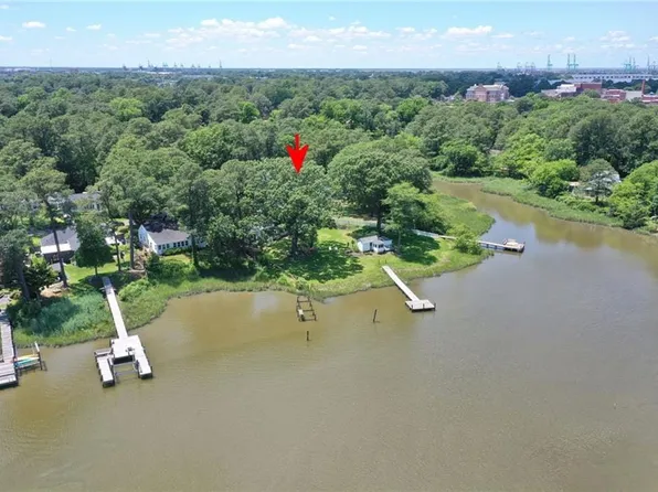 147 Dover Cir, Norfolk, VA 23505