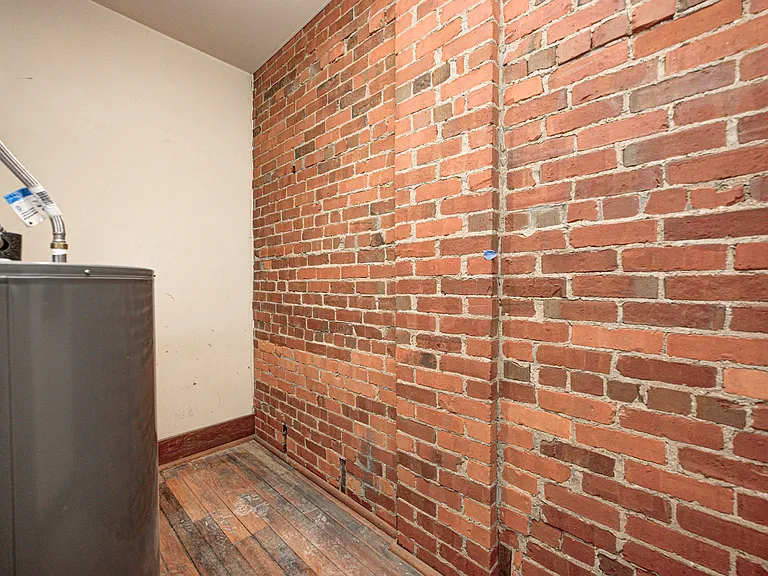 315 N Senate Ave #D — Photo 21
