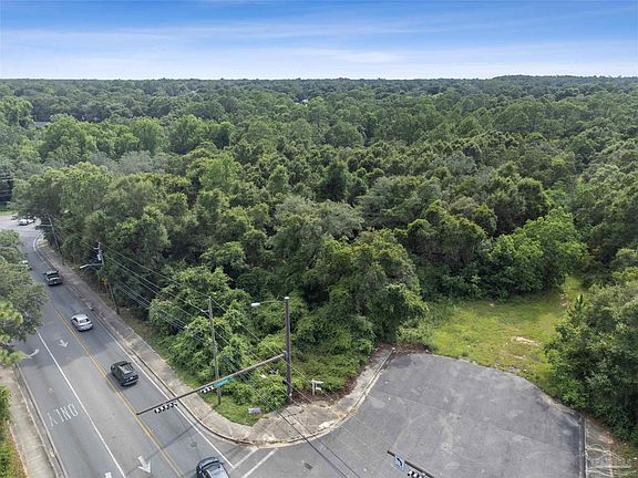 2nd image of 6013 Hilburn Rd