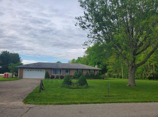 1310 E Gearhart Rd, Sidney, OH 45365