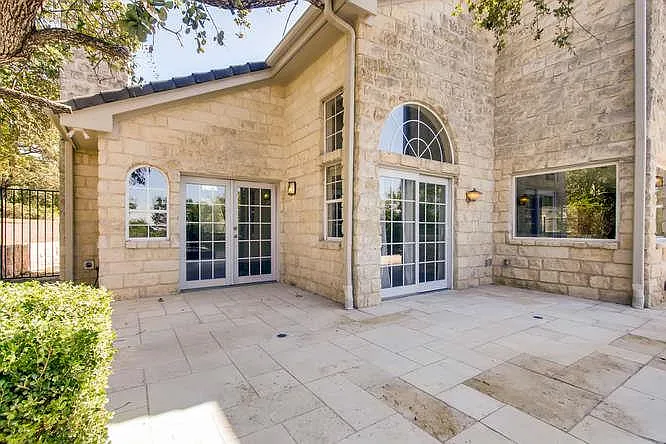 400 Canyon Rim Dr — Photo 25