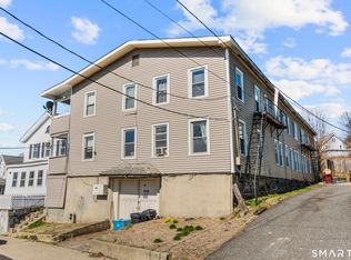 32 Greenwood Street, Naugatuck, CT 06770