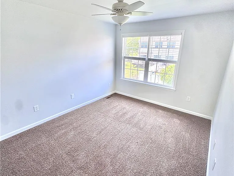 309 Maple Ct — Photo 17