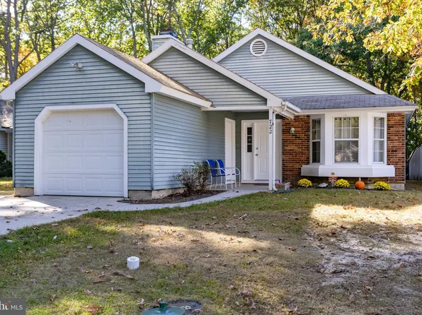 722 Eagle Point Ct, Galloway, NJ 08205