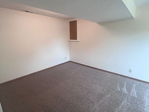 2nd image of 4000 Duxhall Dr