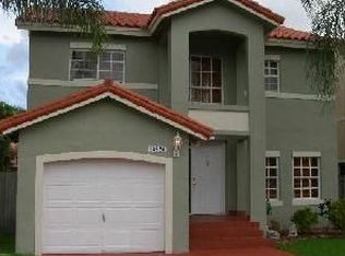 13870 SW 100th Ln, Miami, FL 33186