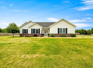 1899 Masters Ln, Warsaw, IN 46580