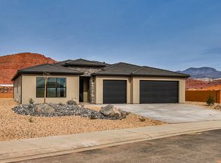 11 E Morning Glory Ave, Ivins, UT 84738