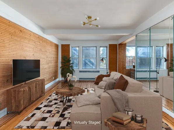 224 Highland Boulevard image 3 of 10