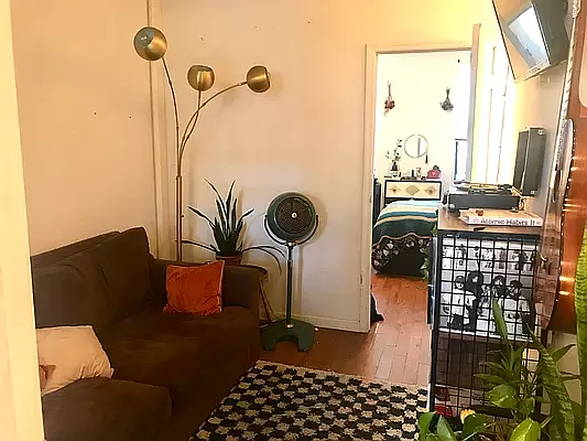 Rented by MySpaceNYC | media 8