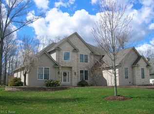 6433 Torington Dr, Medina, OH