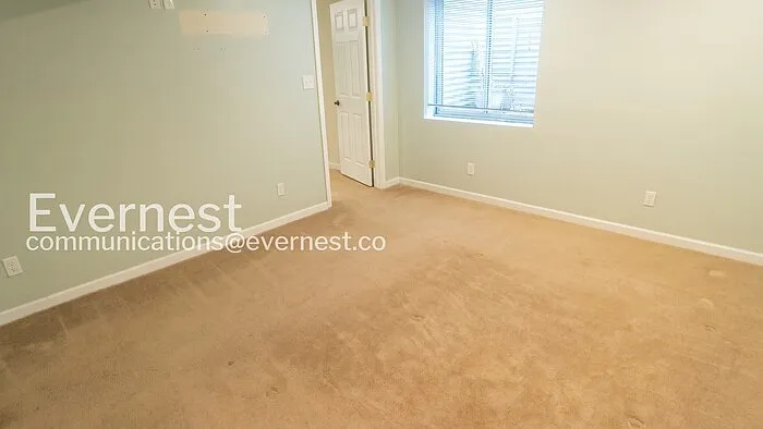 250 Opal Ct — Photo 5