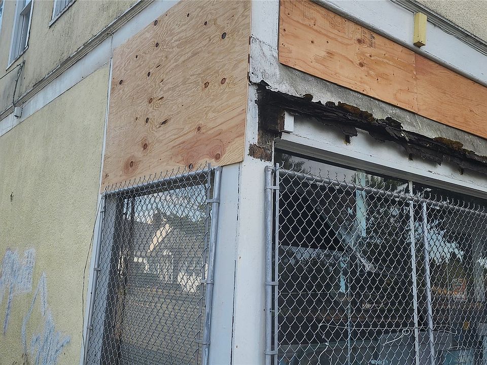 2nd image of 1601 4th Street