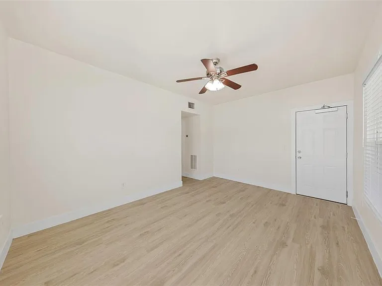 779 4th Ave N #1 — Photo 9