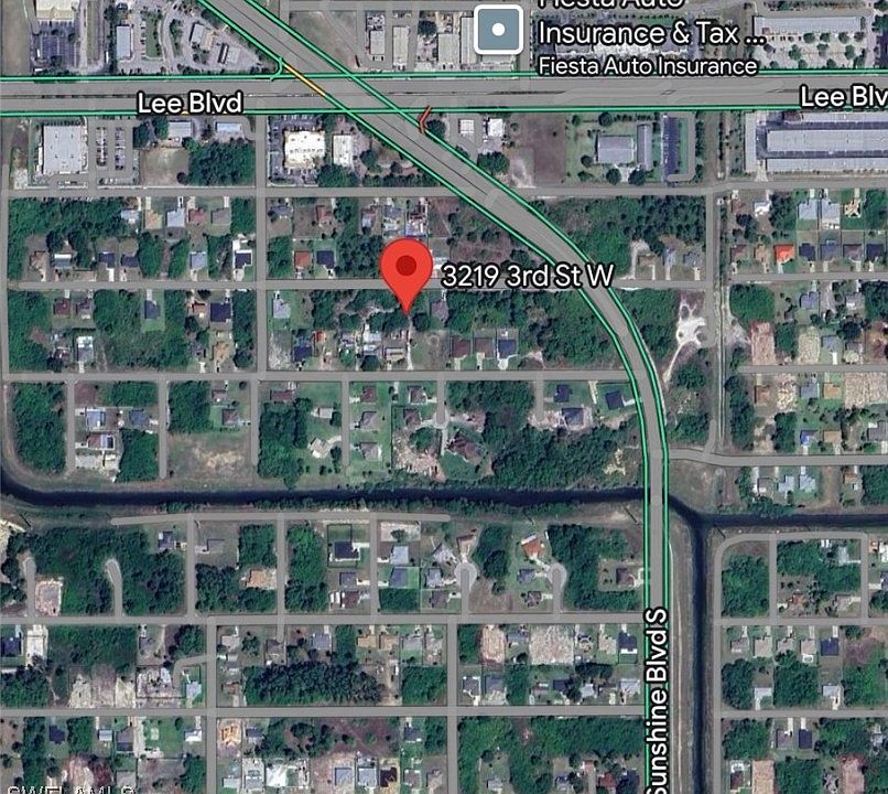 2nd image of 3219 3rd St W