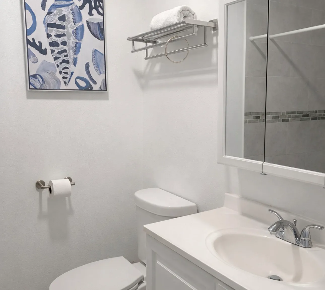 3 bed, 1342 sqft, $3,850 — Photo 4
