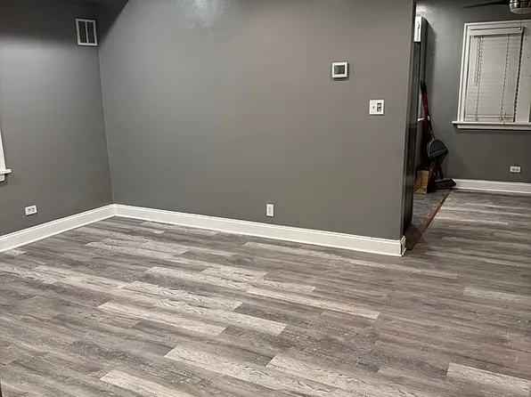 10417 W Palmer Ave, Melrose Park, IL 60164