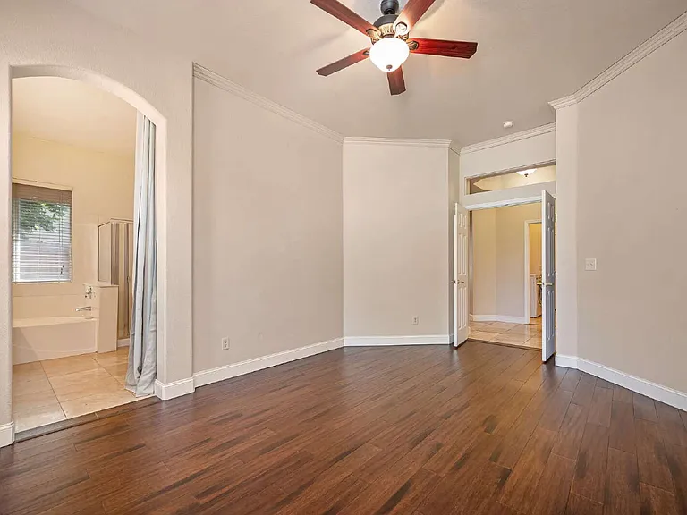 1690 Gill Dr — Photo 28