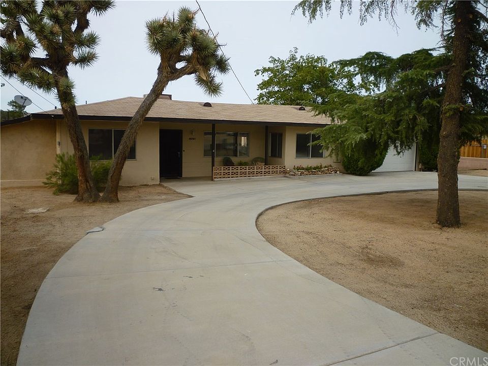 1st image of 57676 Pueblo Trl
