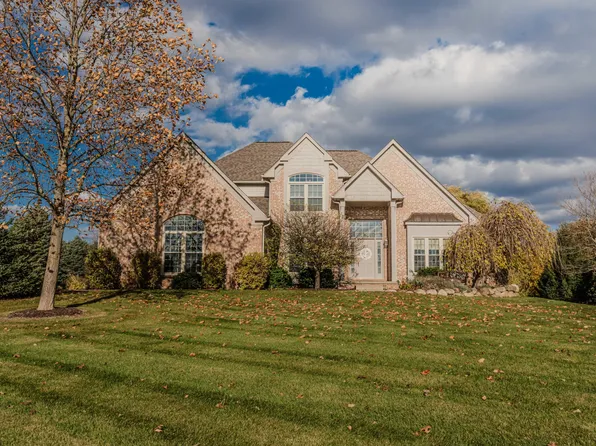 10321 Ridgeline Dr, Milan, MI 48160